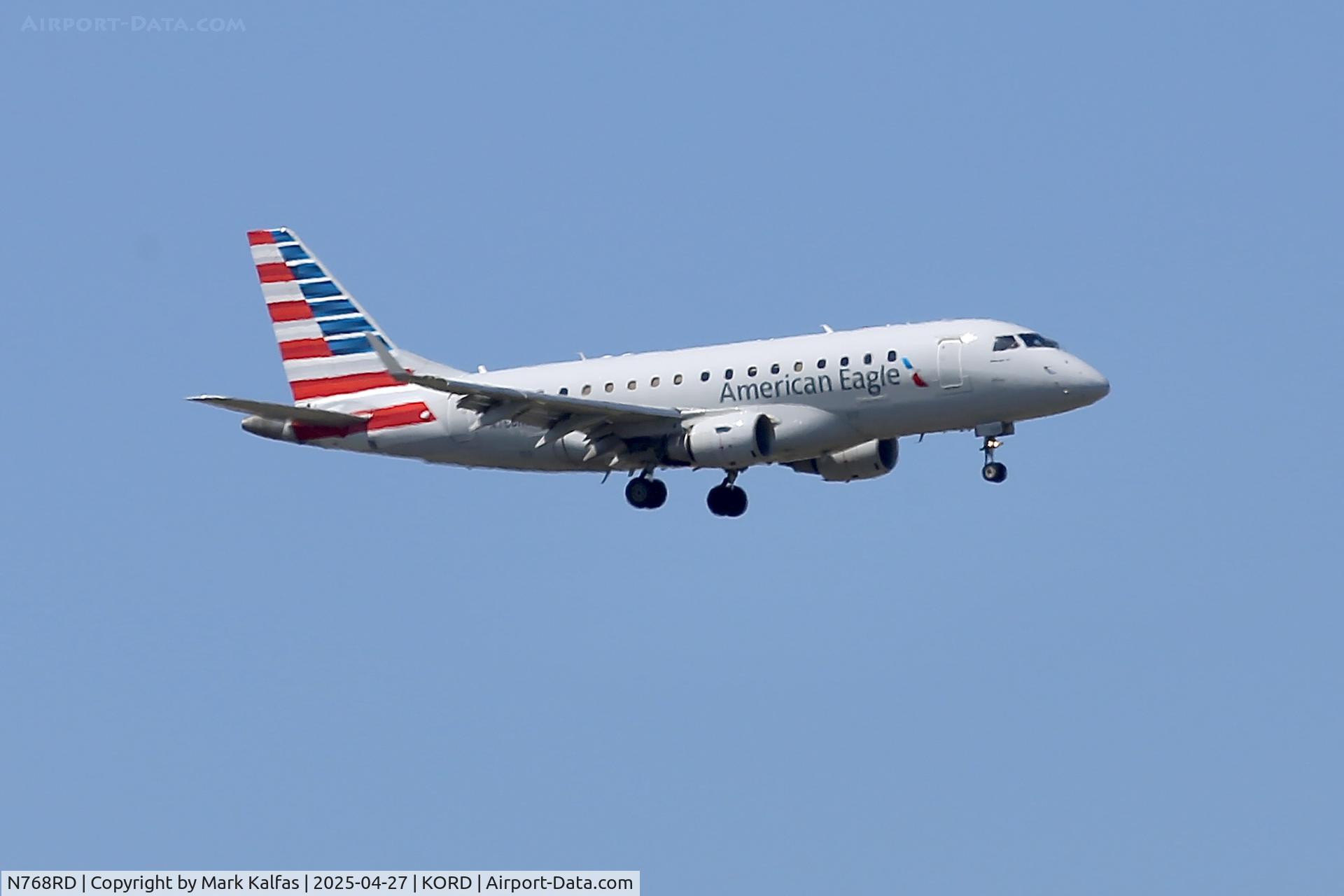 N768RD, 2008 Embraer 170LR (ERJ-170-100LR) C/N 17000230, E170 Envoy/ American Eagle EMBRAER ERJ 170-100 LR N768RD arriving 10C KORD