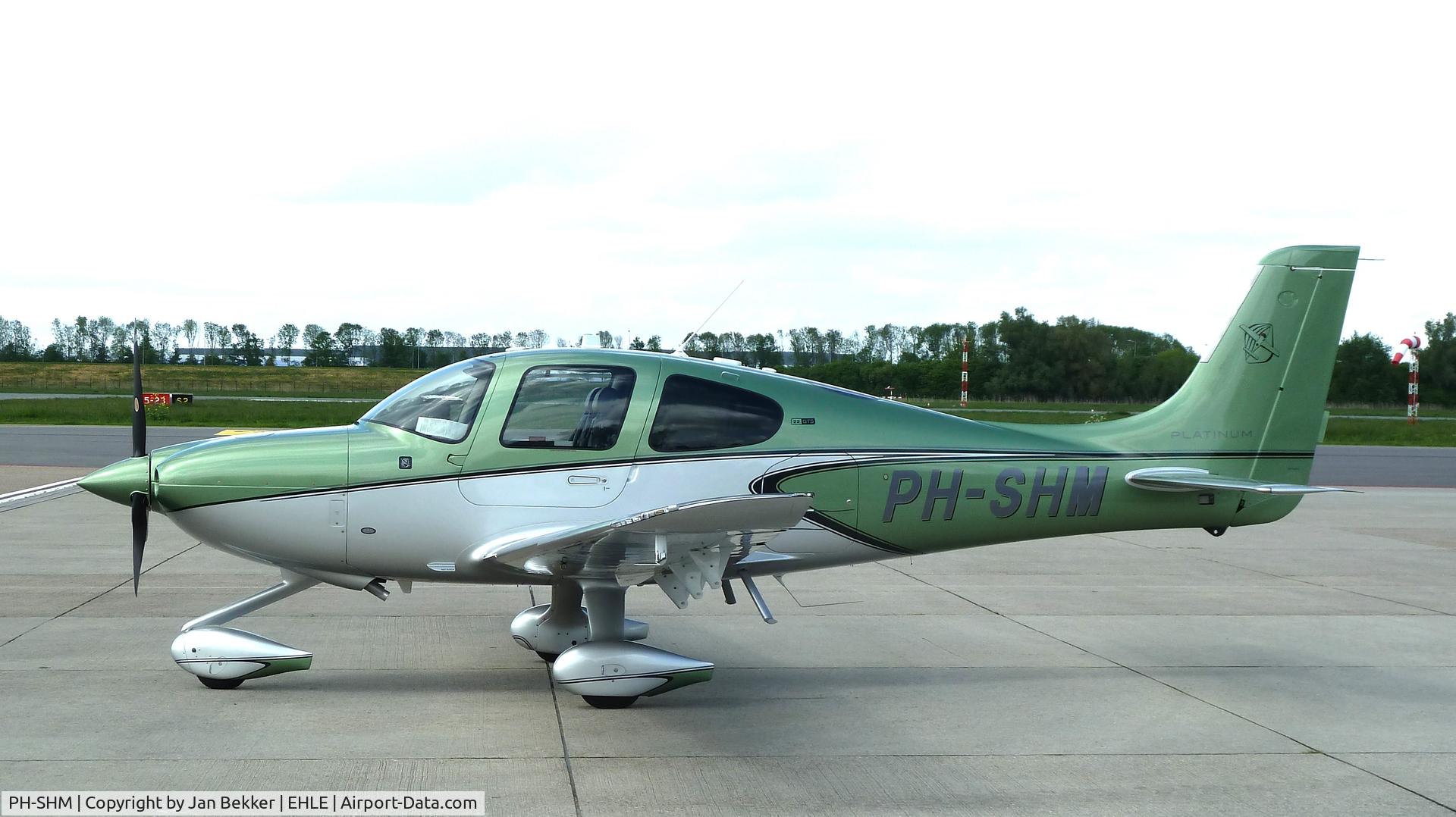 PH-SHM, 2020 Cirrus SR22 C/N 4983, Lelystad Airport