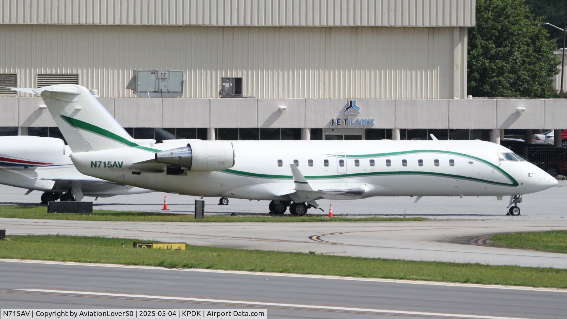 N715AV, 1996 Canadair CRJ-100ER (CL-600-2B19) C/N 7158, Slate Aviation CRJ-100SE