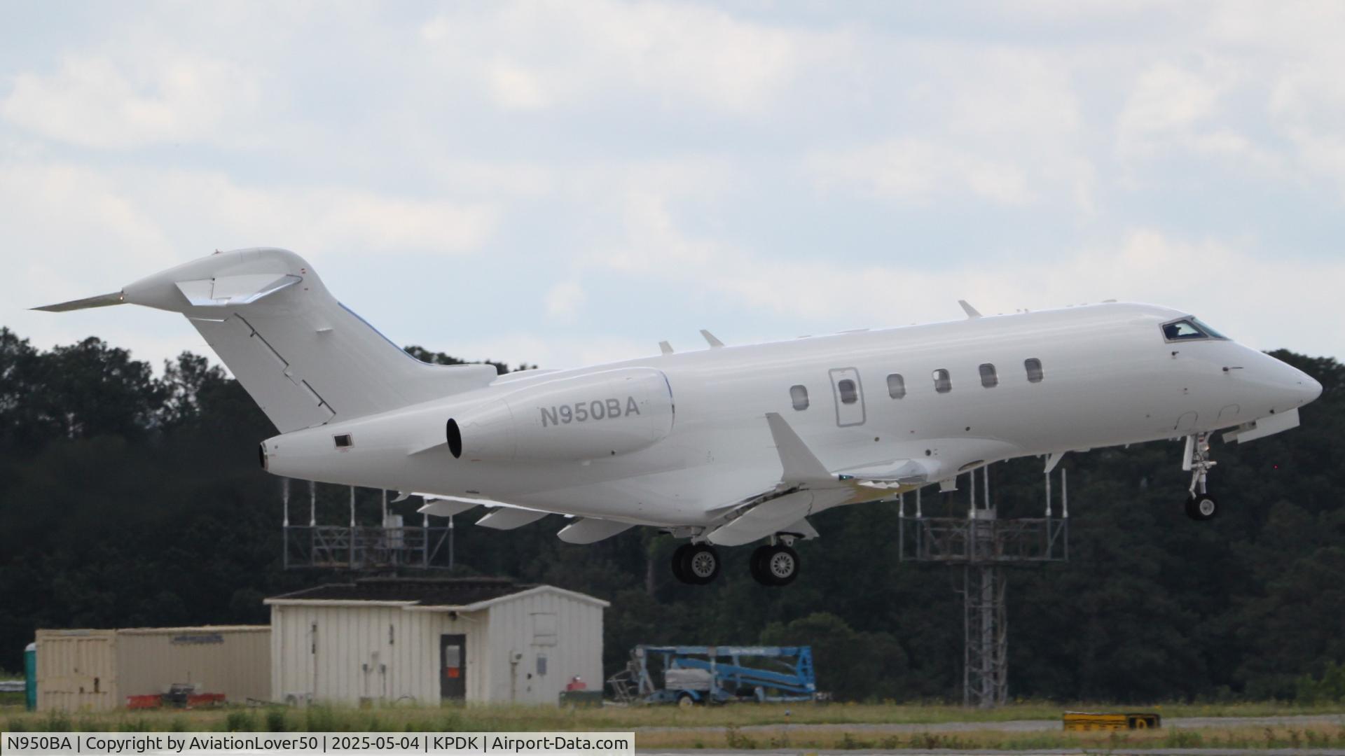N950BA, 2007 Bombardier Challenger 300 (BD-100-1A10) C/N 20181, Challenger 300