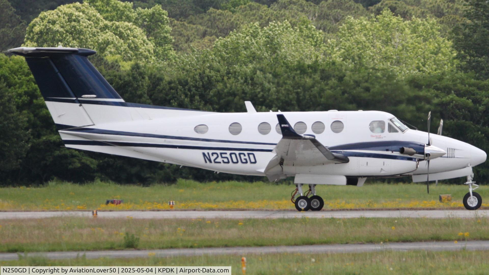 N250GD, 2012 Beech King Air 250 C/N BY-150, King Air 250