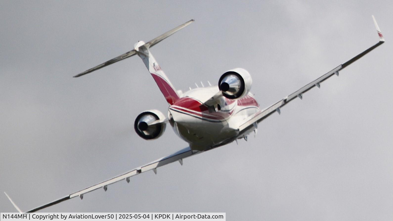 N144MH, 1993 Canadair Challenger 601-3R (CL-600-2B16) C/N 5135, Challenger 601-3R