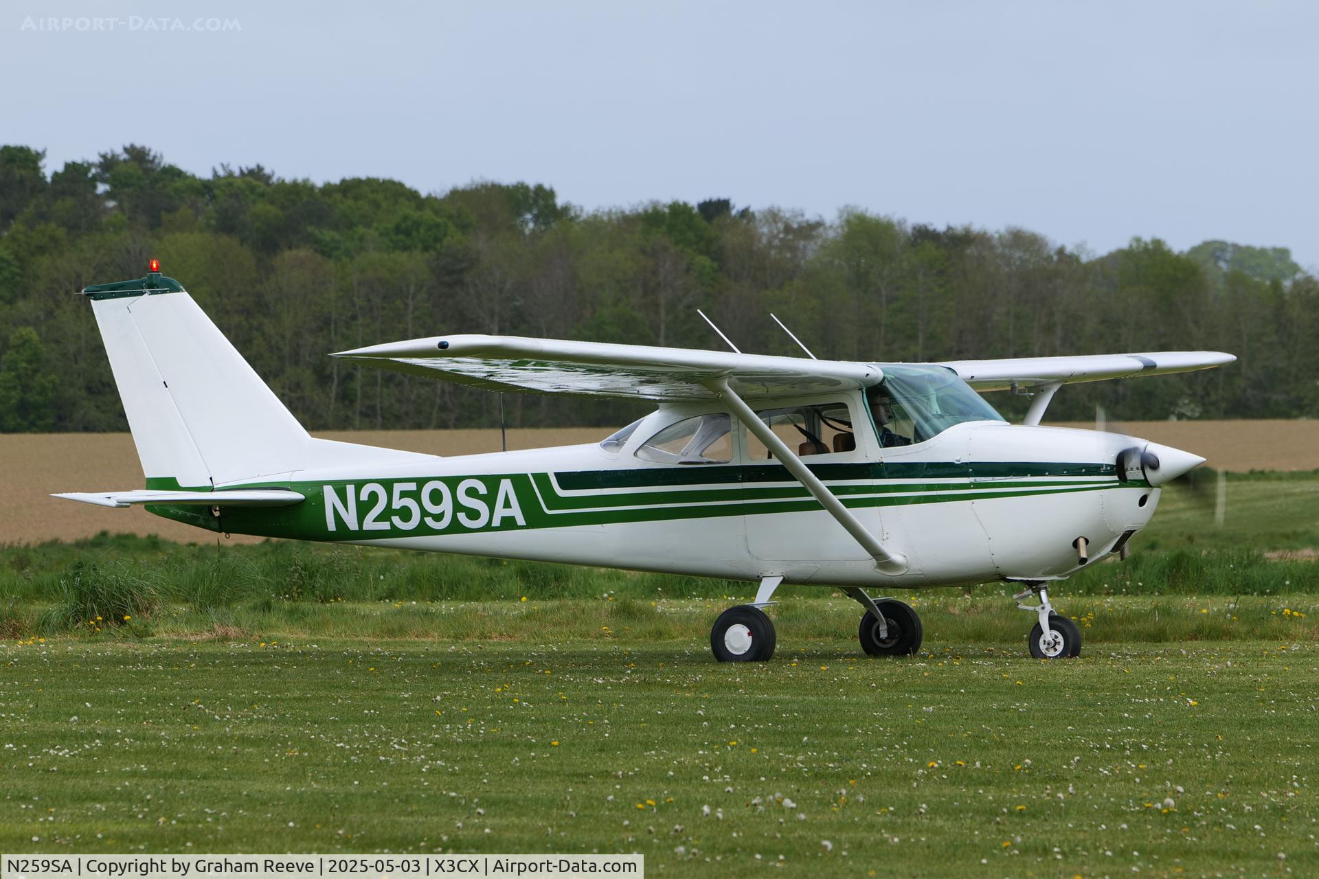 N259SA, Reims F172G C/N F172-0278, Just landed at Northrepps.