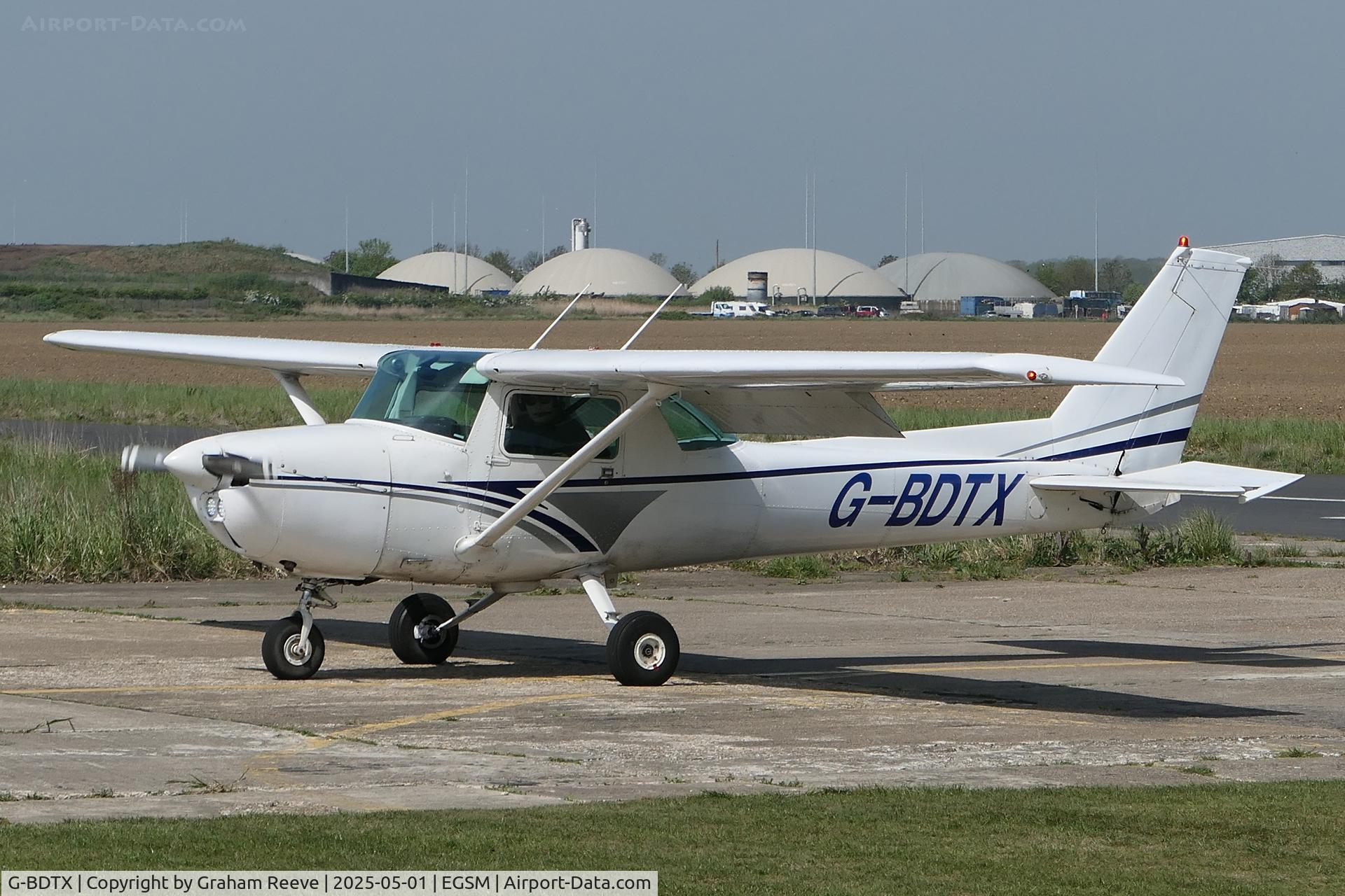 G-BDTX, 1976 Reims F150M C/N 1275, Just landed at Beccles.