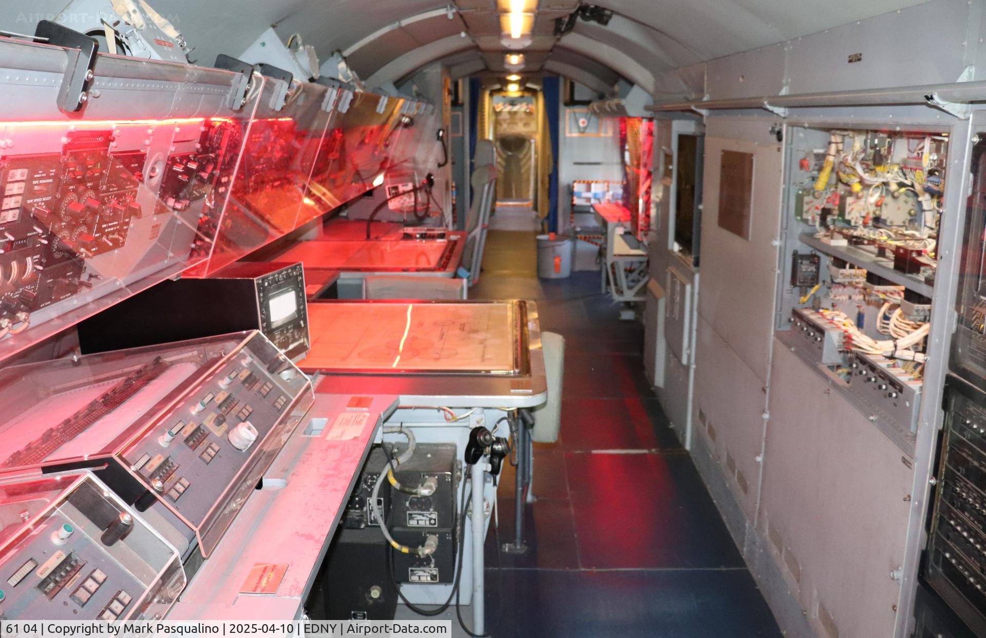 61 04, Breguet 1150 Atlantic C/N 8, Brequet 1150 Atlantic