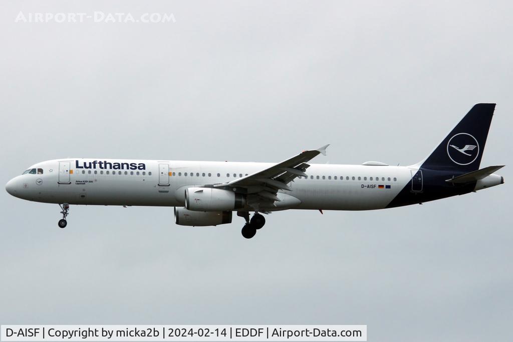 D-AISF, 2000 Airbus A321-231 C/N 1260, Landing