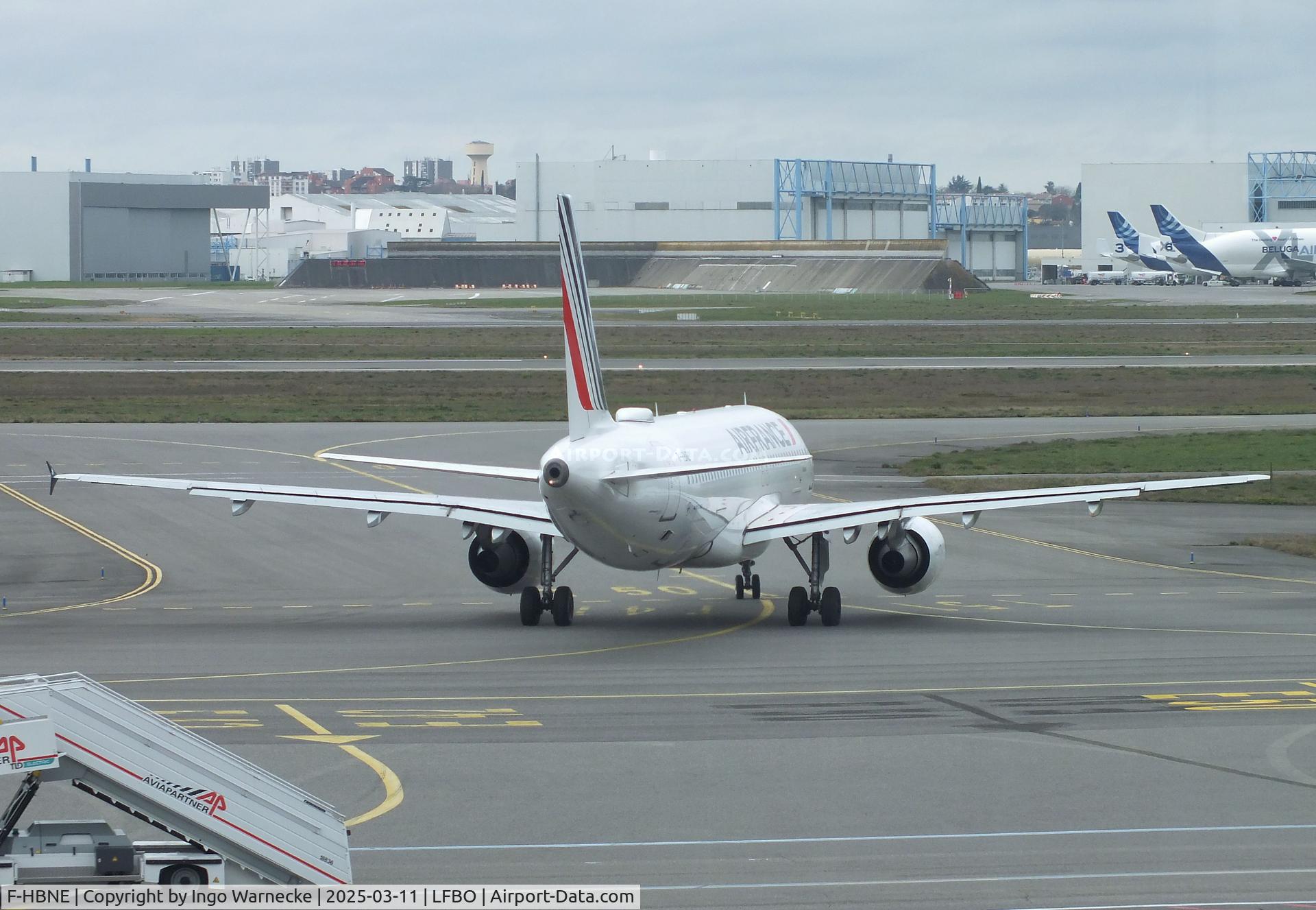 F-HBNE, 2011 Airbus A320-214 C/N 4664, Airbus A320-214 of Air France at Toulouse Blagnac airport