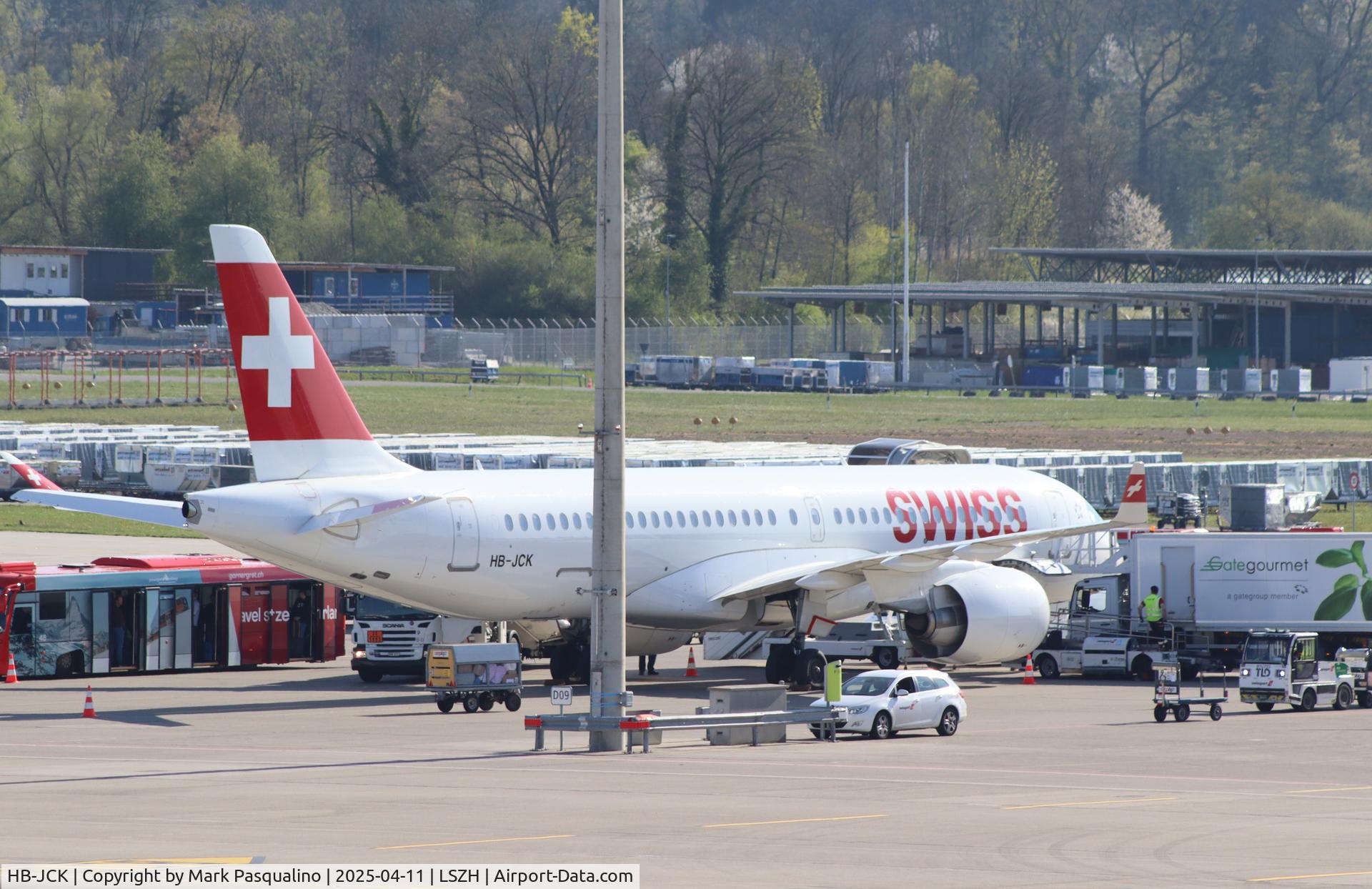 HB-JCK, 2018 Bombardier CSeries CS300 (BD-500-1A11) C/N 55027, Airbus A220-371