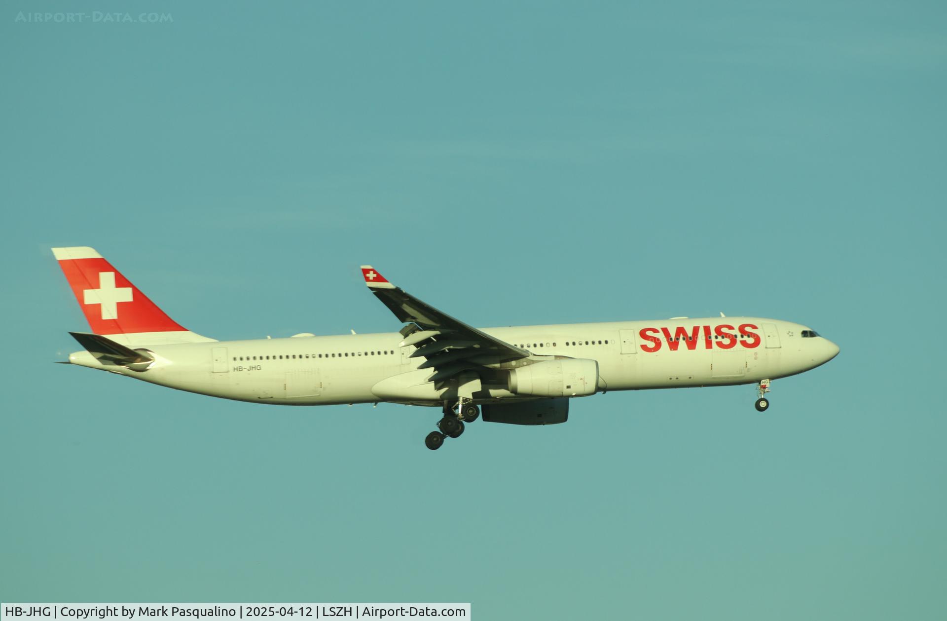 HB-JHG, 2010 Airbus A330-343X C/N 1101, Airbus A330-343X