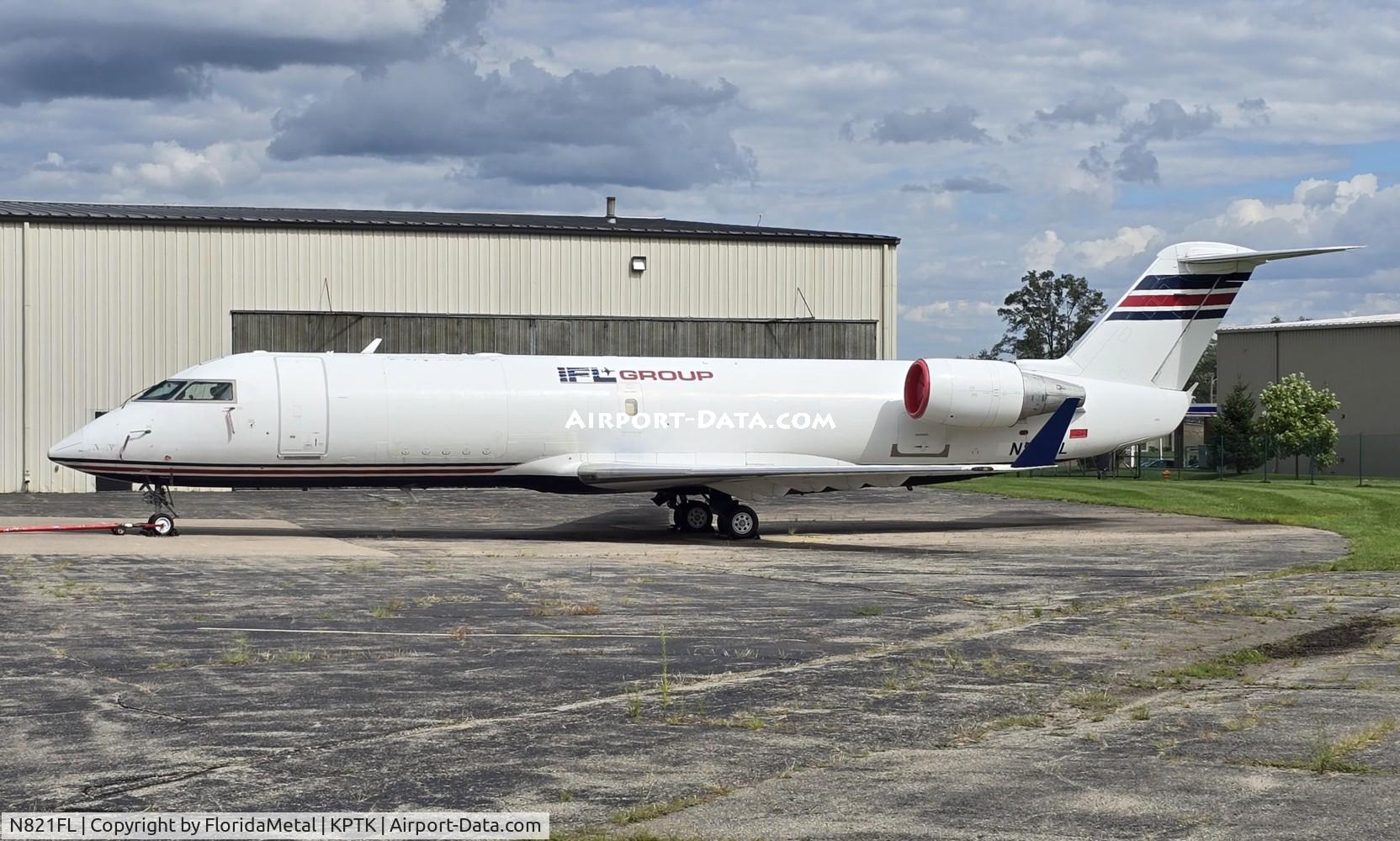 N821FL, 2006 Bombardier CRJ-200ER (CL-600-2B19) C/N 8058, IFL CR2 zx 