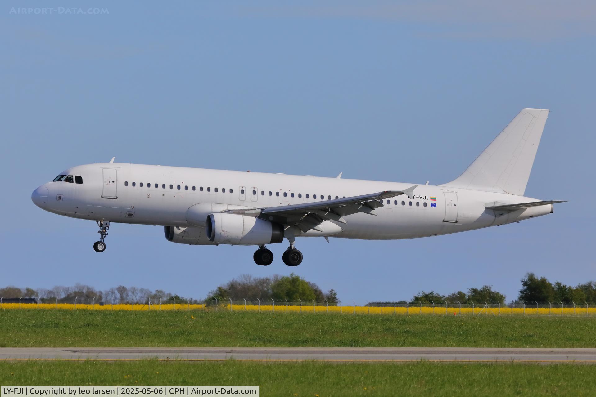 LY-FJI, 2004 Airbus A320-232 C/N 2157, Copenhagen 6.5.2025