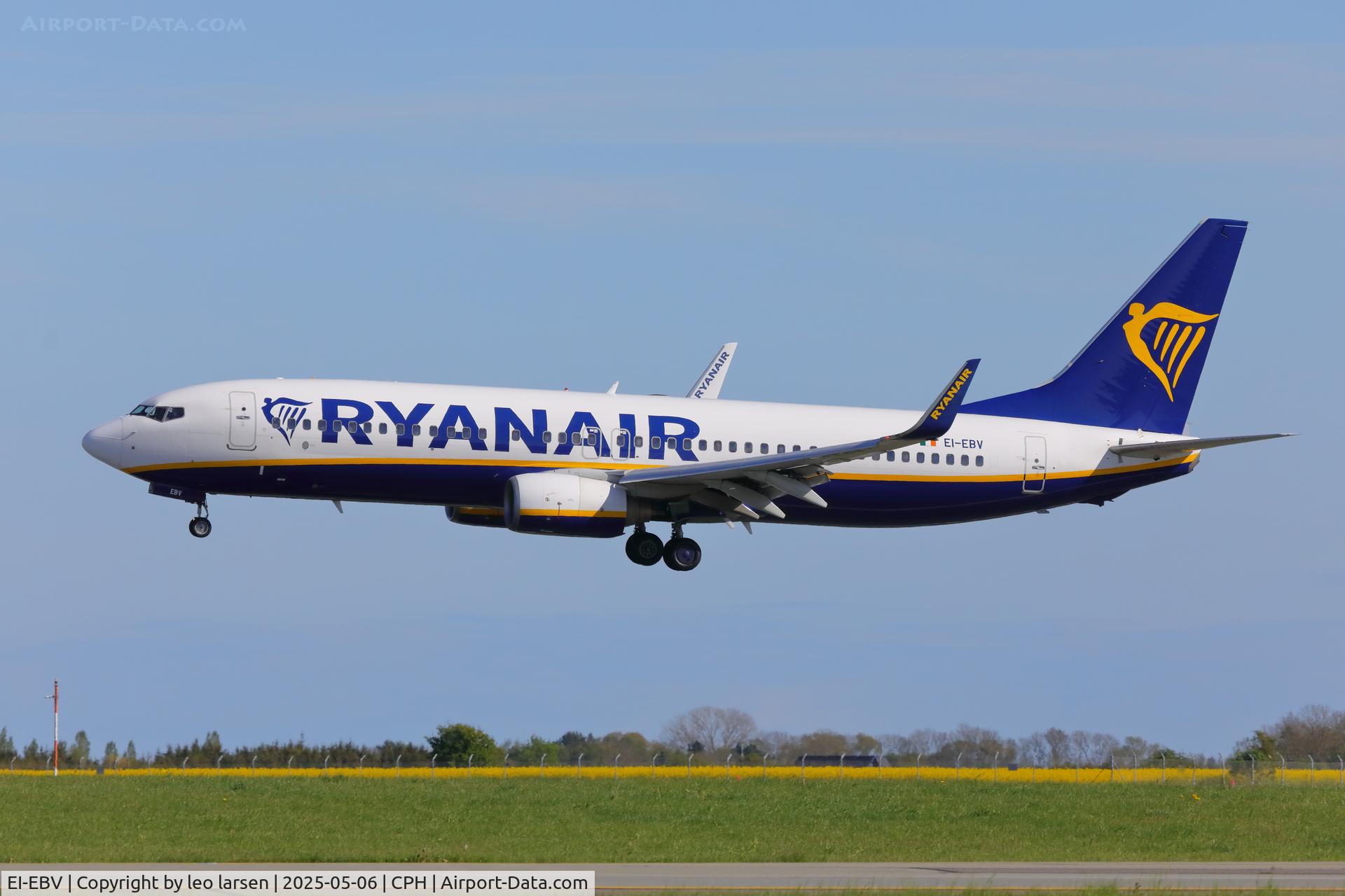 EI-EBV, 2009 Boeing 737-8AS C/N 35009, Copenhagen 6.5.2025