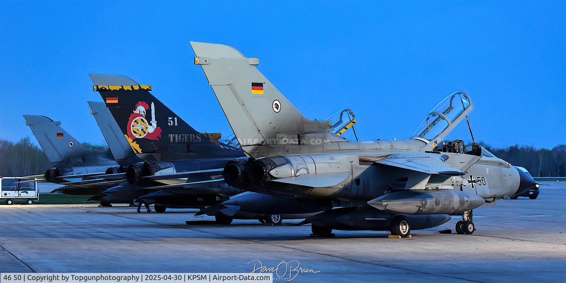46 50, Panavia Tornado ECR C/N 887/GS283/4350, GAMF51-54 getting prepped