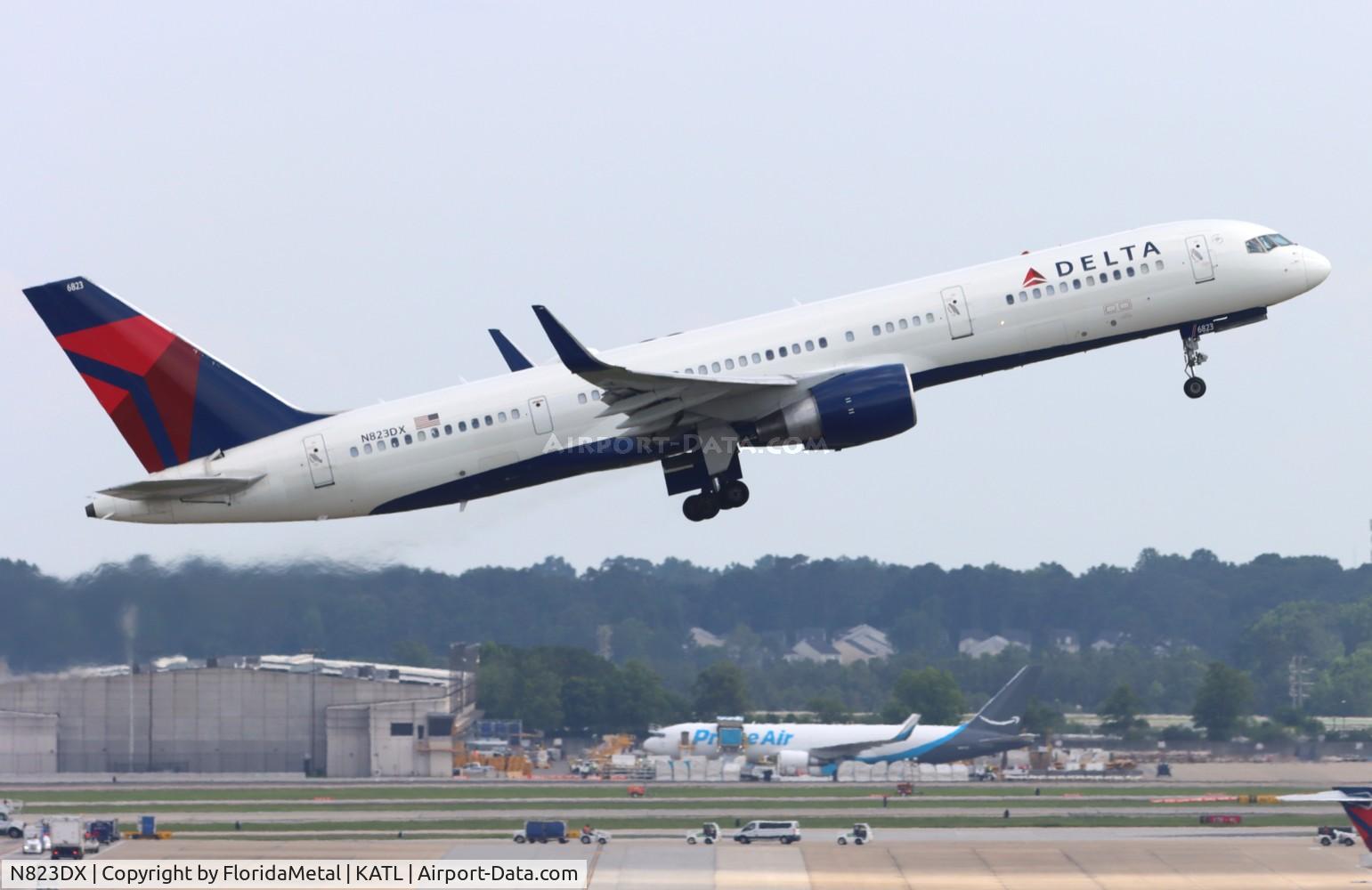 N823DX, 2004 Boeing 757-26D C/N 33967, DAL 752 zx atl-dtw