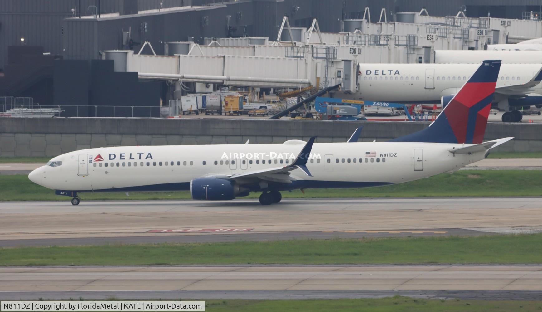 N811DZ, 2013 Boeing 737-932/ER C/N 31916, DAL 739 zx atl-smf
