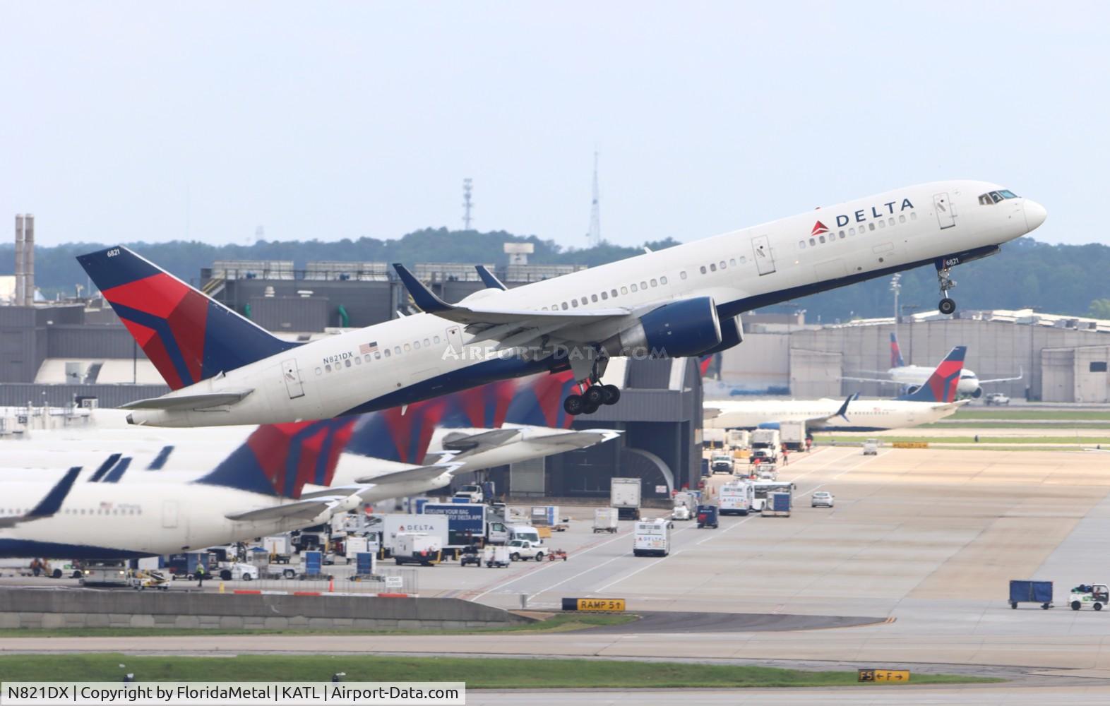 N821DX, 2004 Boeing 757-26D C/N 33961, DAL 752 zx atl-msp
