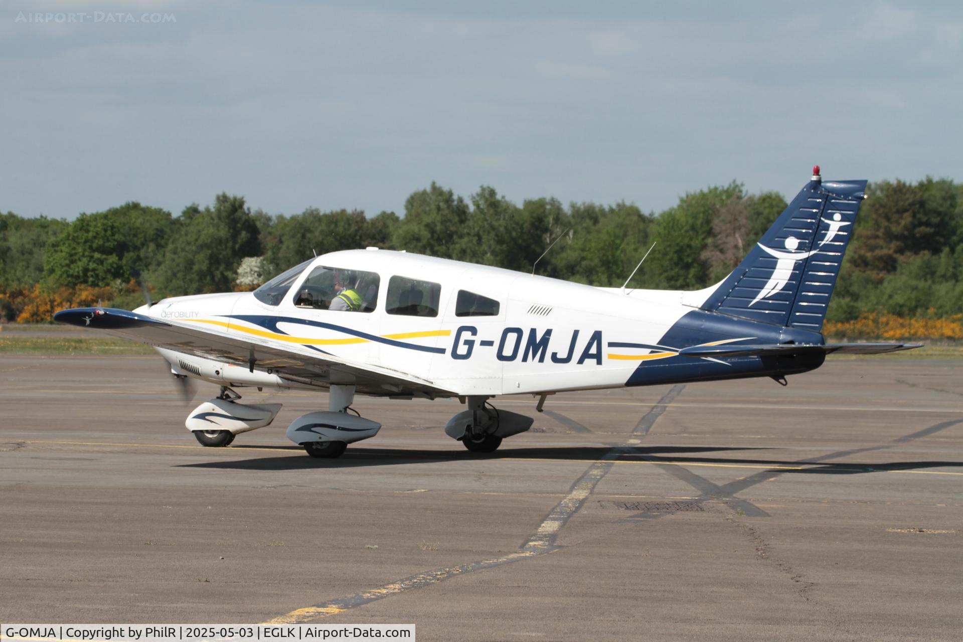 G-OMJA, 1976 Piper PA-28-181 Cherokee Archer II C/N 28-7690328, G-OMJA 1976 Piper PA-28-181 Cherokee Archer ll Blackbushe 03.05.25