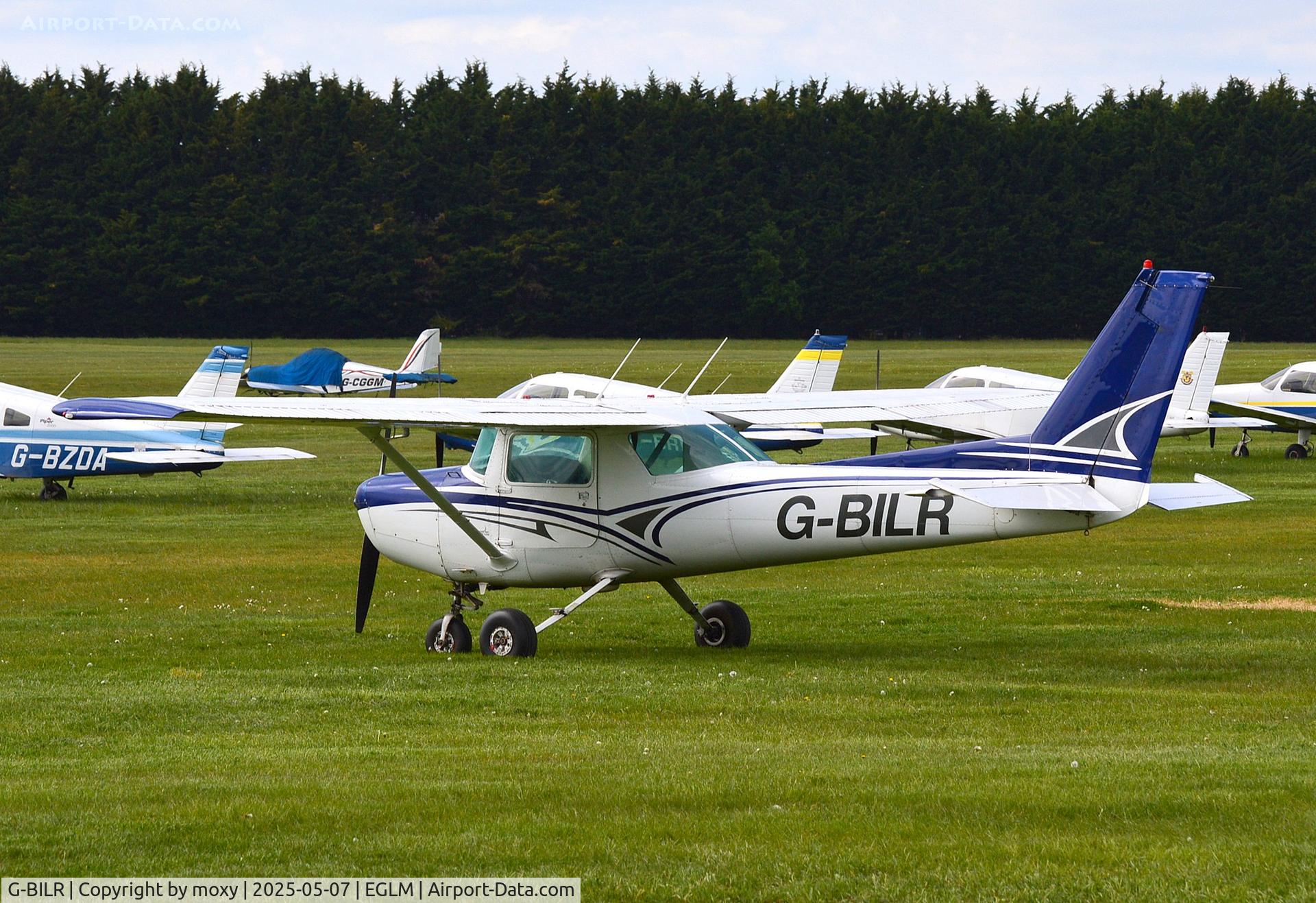 G-BILR, 1981 Cessna 152 C/N 152-84822, Cessna 152 at White Waltham. Ex N4822P