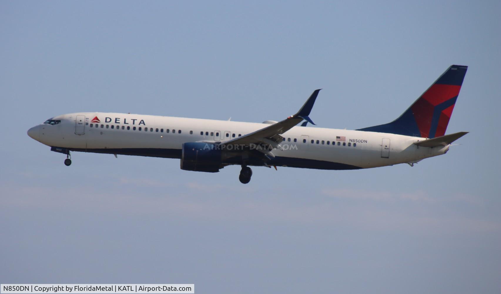 N850DN, 2015 Boeing 737-932/ER C/N 31961, DAL 739 zx yyz-atl