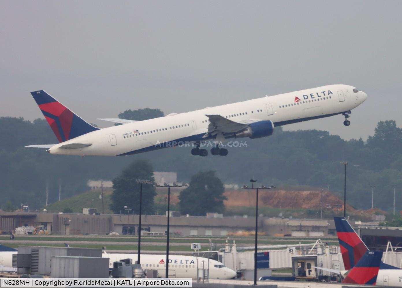N828MH, 2000 Boeing 767-432/ER C/N 29699, DAL 764 zx atl-jfk