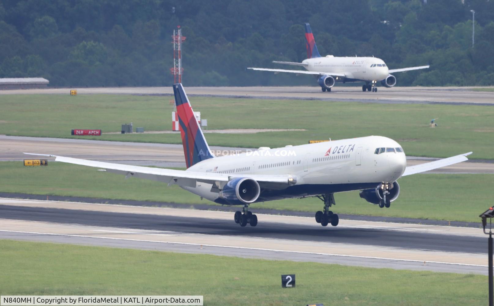 N840MH, 2001 Boeing 767-432/ER C/N 29718, DAL 764 zx mxp, limc-atl