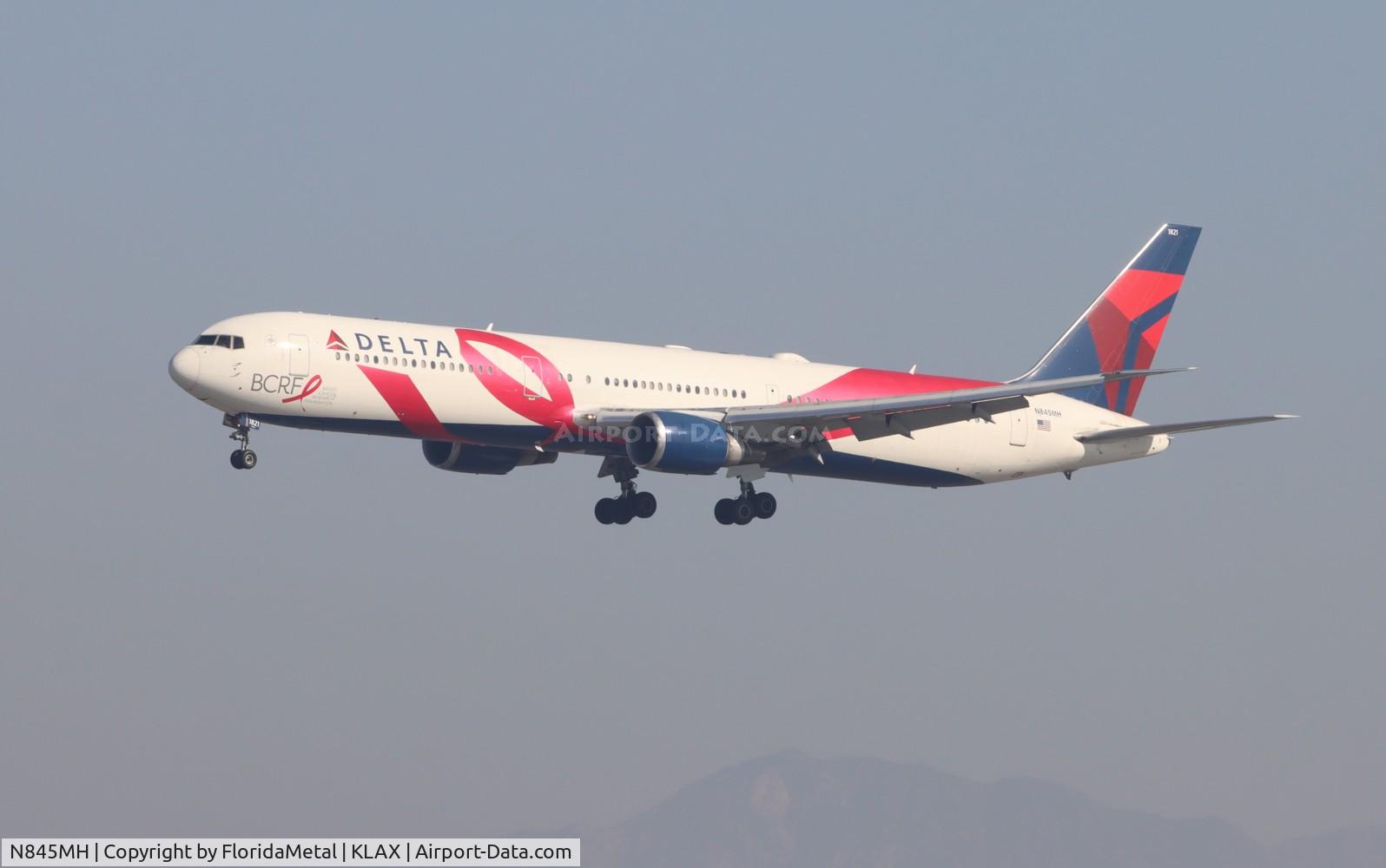 N845MH, 2002 Boeing 767-432/ER C/N 29719, DAL 764 zx jfk-lax