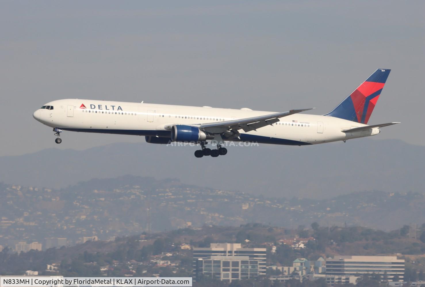 N833MH, 2000 Boeing 767-432/ER C/N 29706, DAL 764 zx  jfk-lax