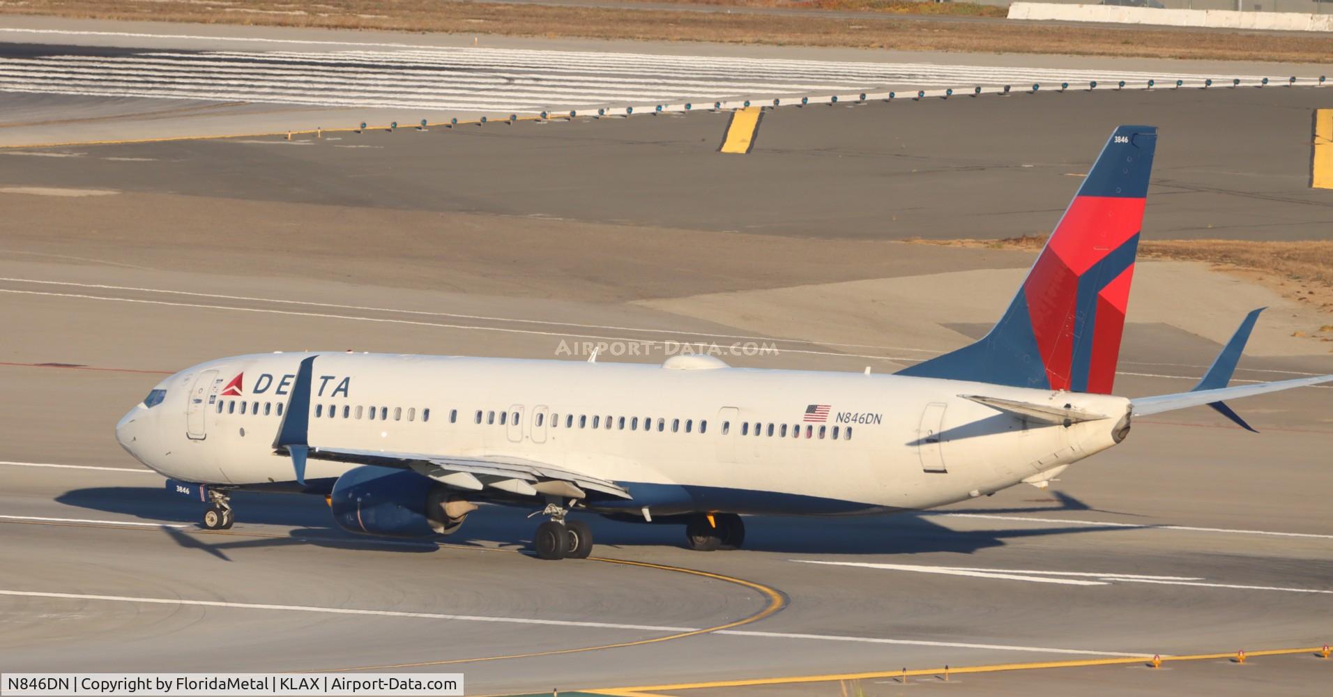 N846DN, 2015 Boeing 737-932/ER C/N 31957, DAL 739 zx lax-slc
