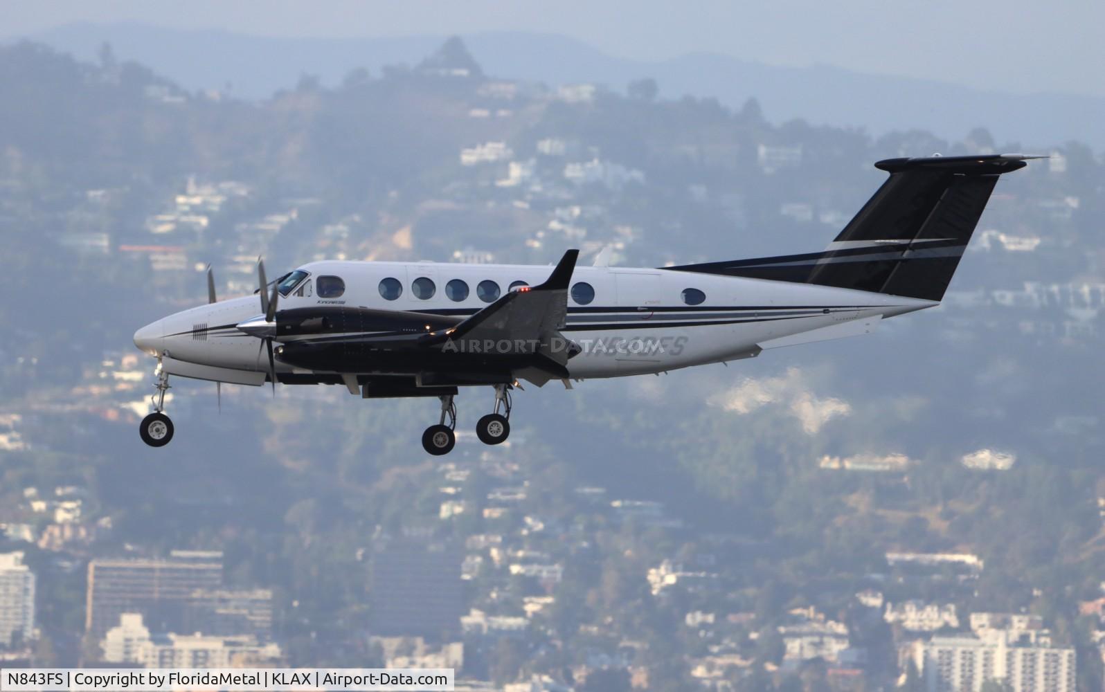 N843FS, 2013 Beechcraft 350 King Air C/N FL-843, KingAir 350 zx