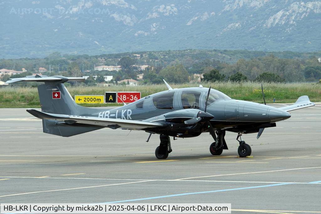 HB-LKR, 2025 Diamond DA-62 C/N 62.320, Parked
