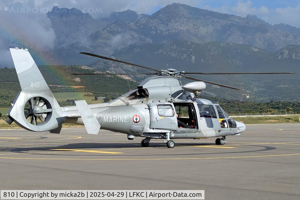 810, Aérospatiale AS-365N3 C/N 6810, Parked