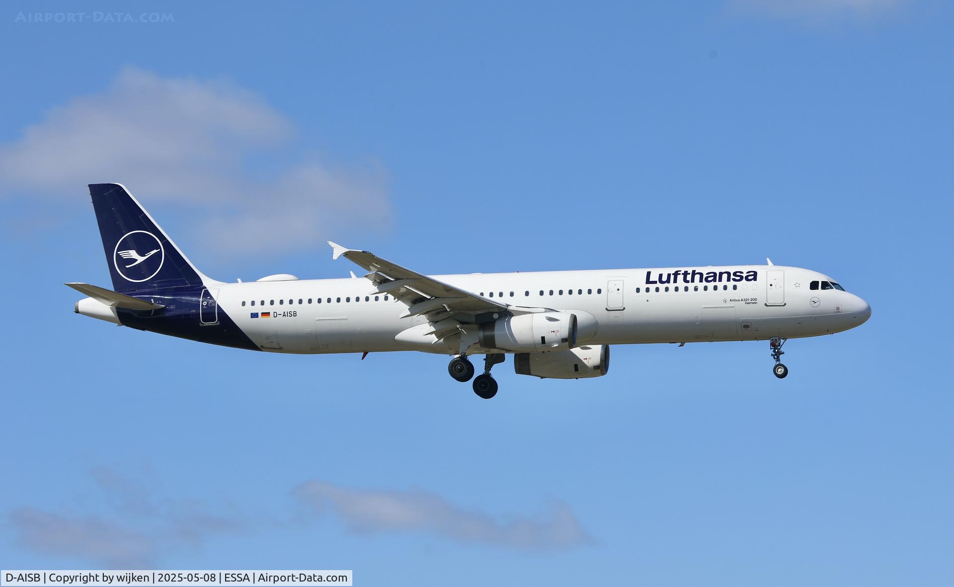 D-AISB, 1999 Airbus A321-231 C/N 1080, Rwy 01L
