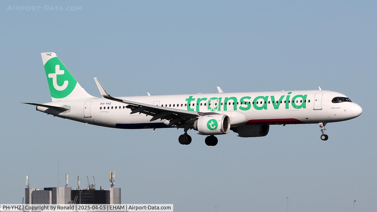 PH-YHZ, 2023 Airbus A321-252NX C/N 11702, at eham