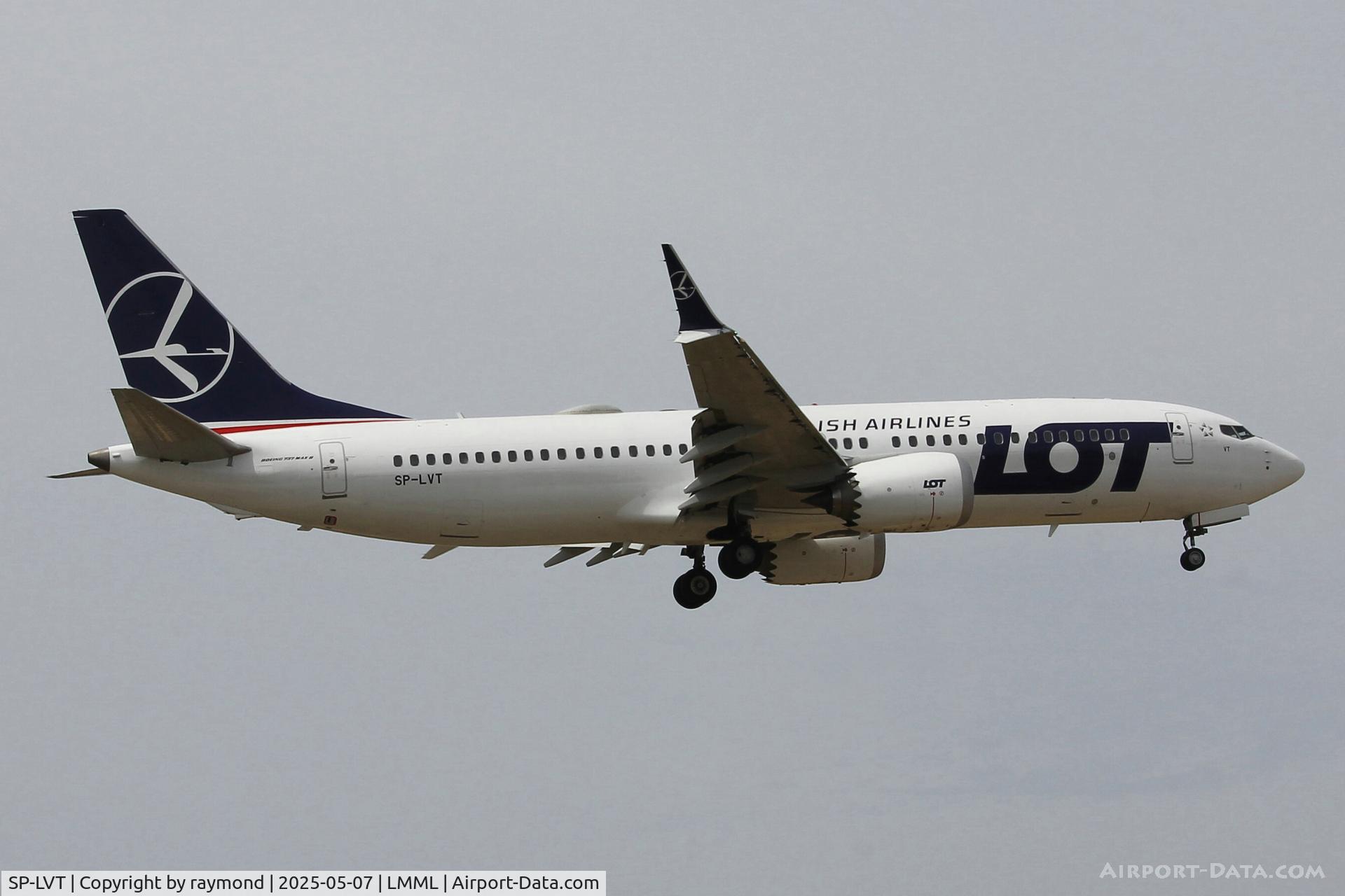 SP-LVT, Boeing 737-8 MAX C/N 43974, Boeing 737-8 MAX reg SP-LVT of LOT Polish Airlines on final approach to RW31 in Malta.