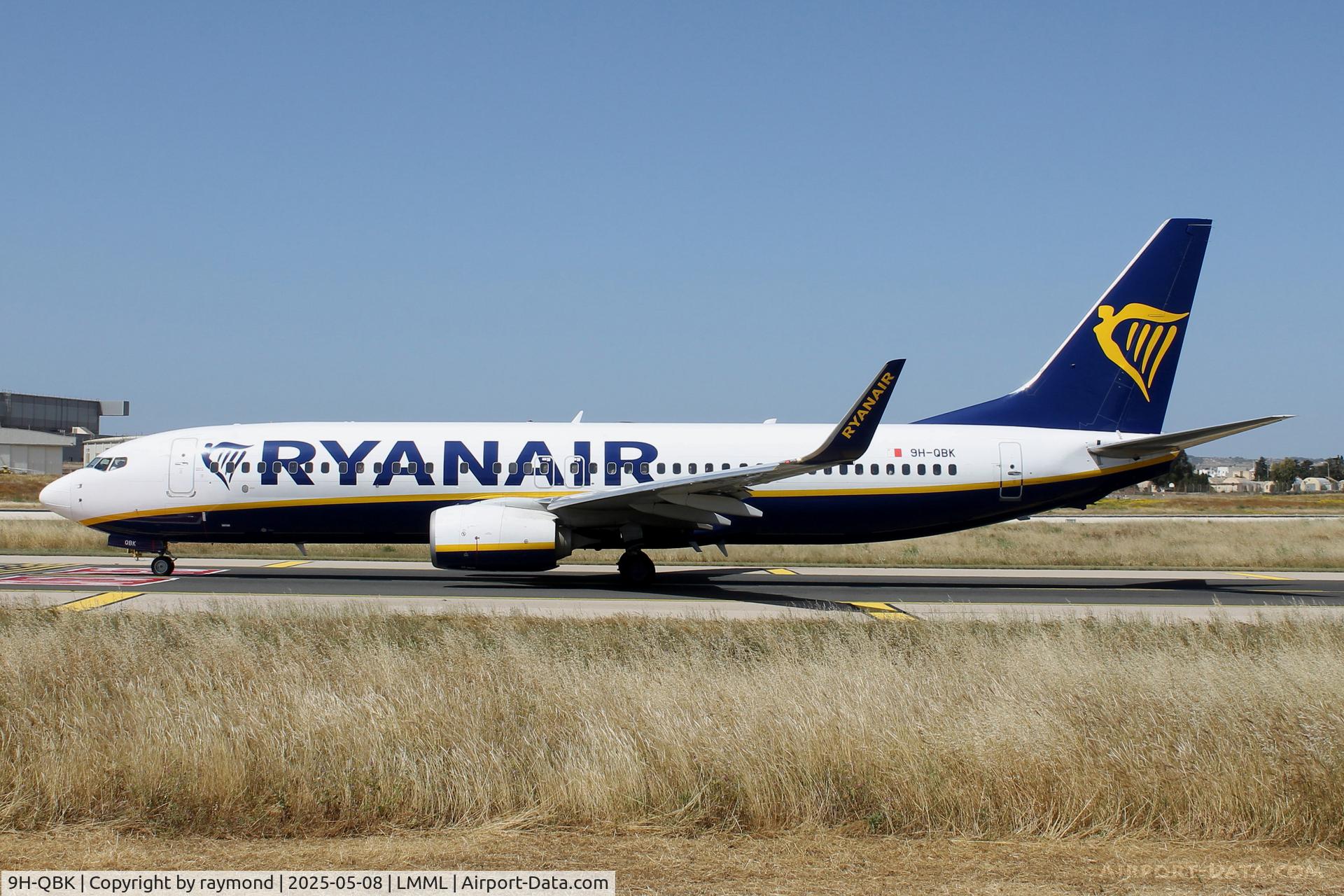 9H-QBK, 2015 Boeing 737-8AS C/N 44707, Boeing 737-800 reg 9H-QBK of Malta Air taxying out for departure from Malta.