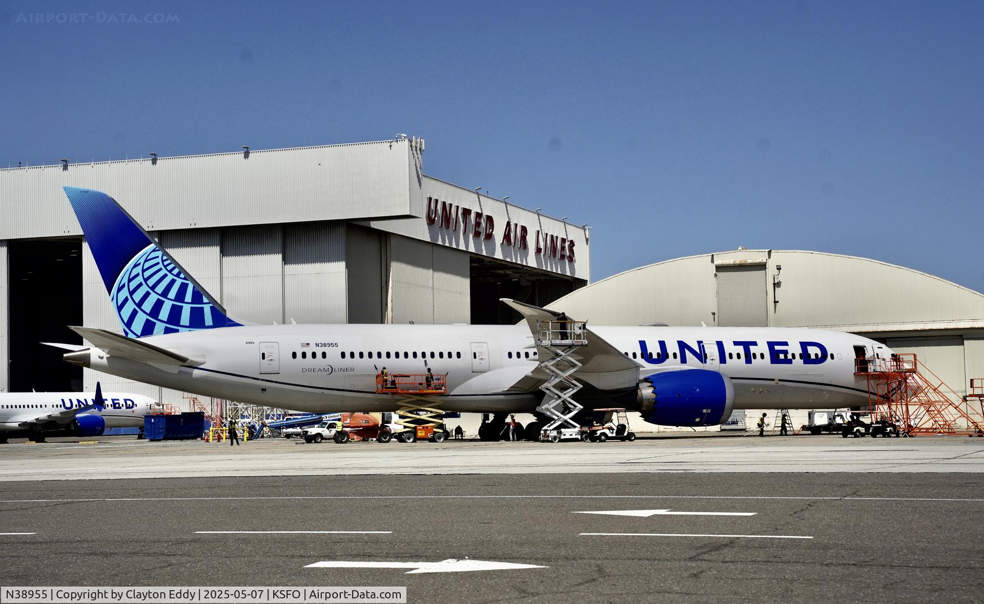 N38955, 2015 Boeing 787-9 Dreamliner C/N 37814, SFO 2025