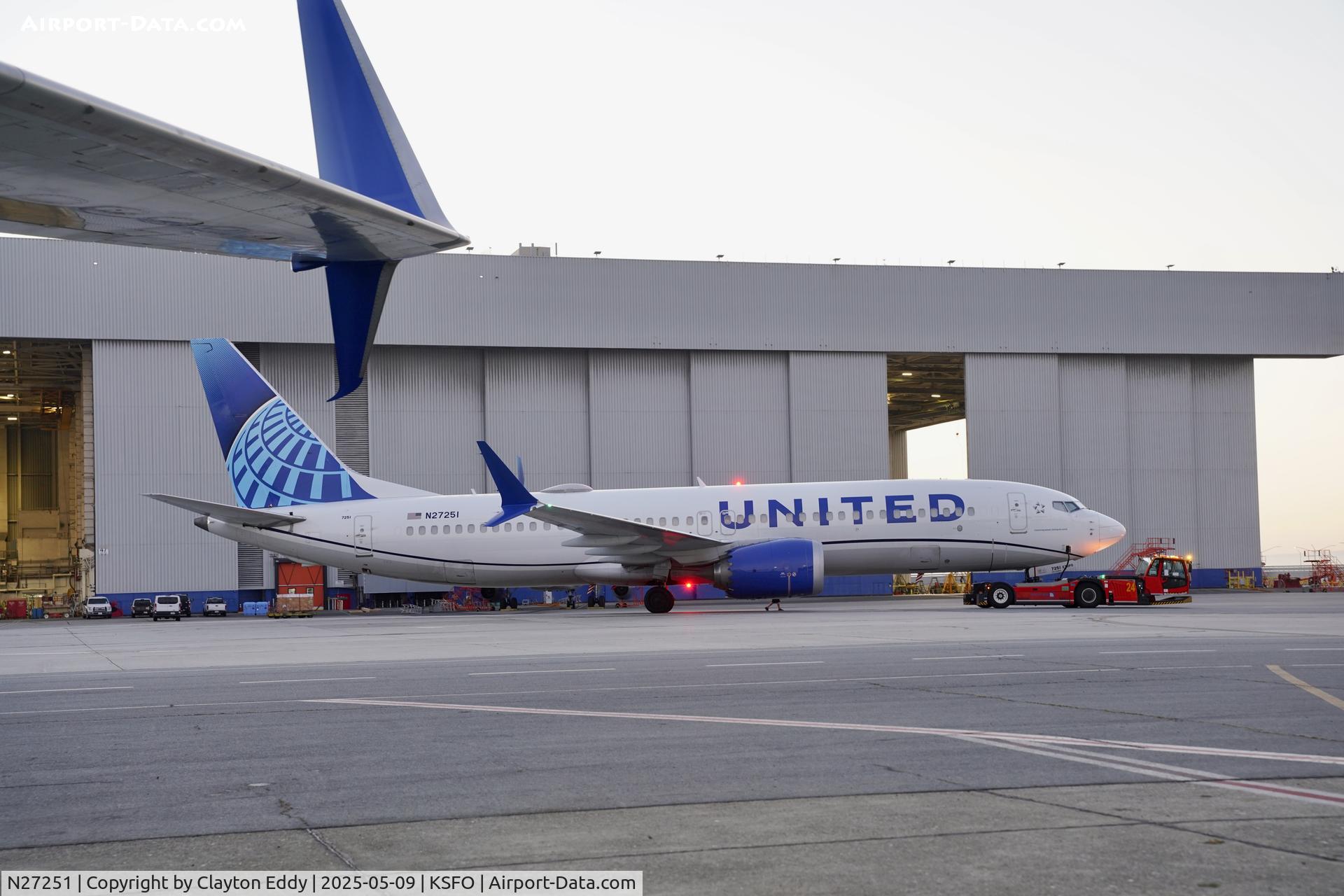 N27251, 2021 Boeing 737-8 MAX C/N 43931, SFO 2025