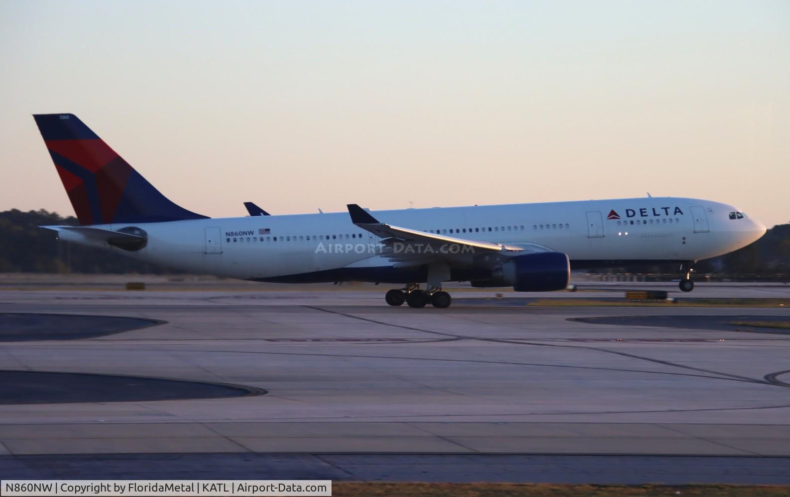 N860NW, 2006 Airbus A330-223 C/N 778, DAL A332 zx atl-los