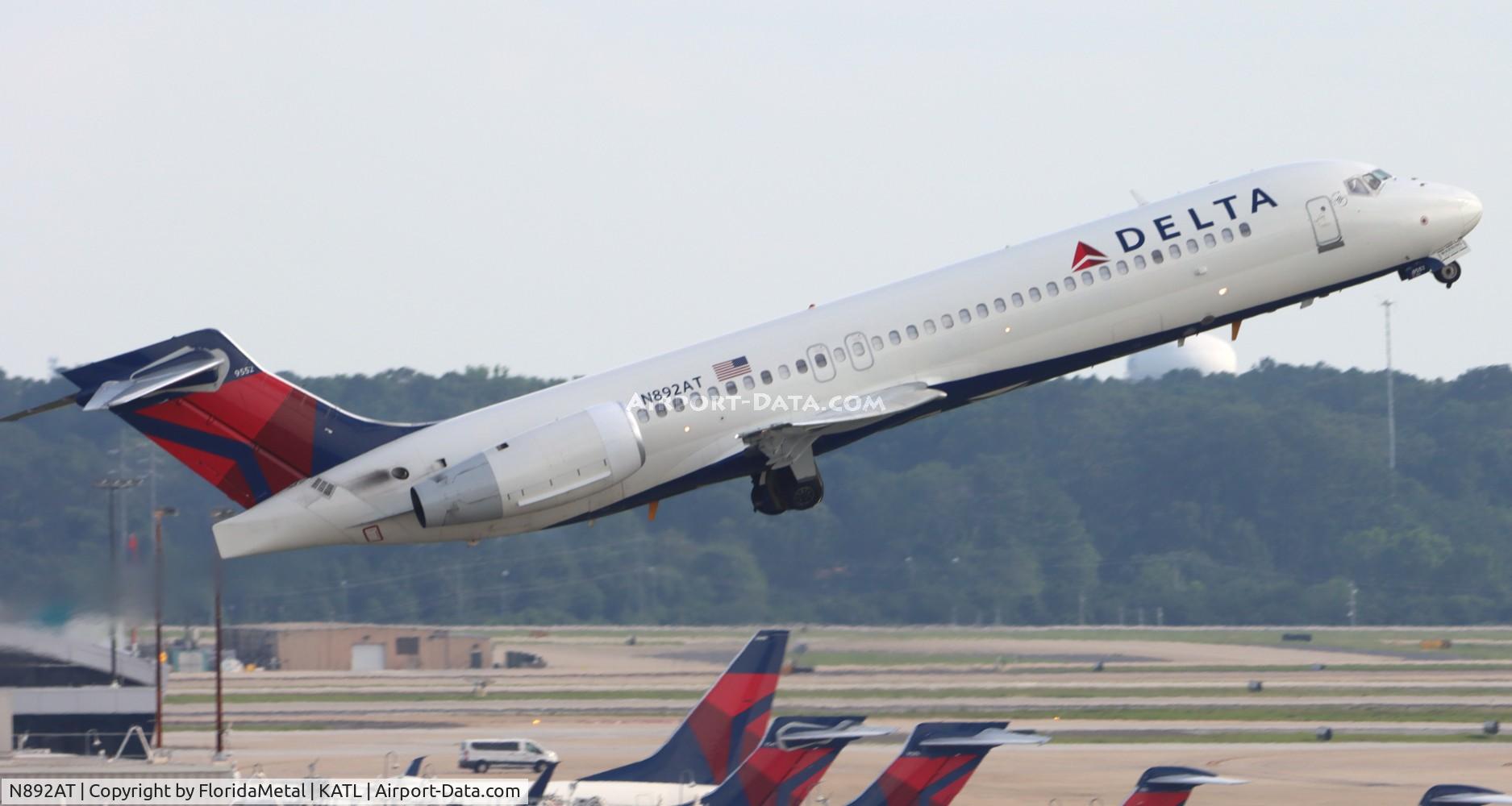 N892AT, 2004 Boeing 717-200 C/N 55044, DAL 712 zx atl-lit