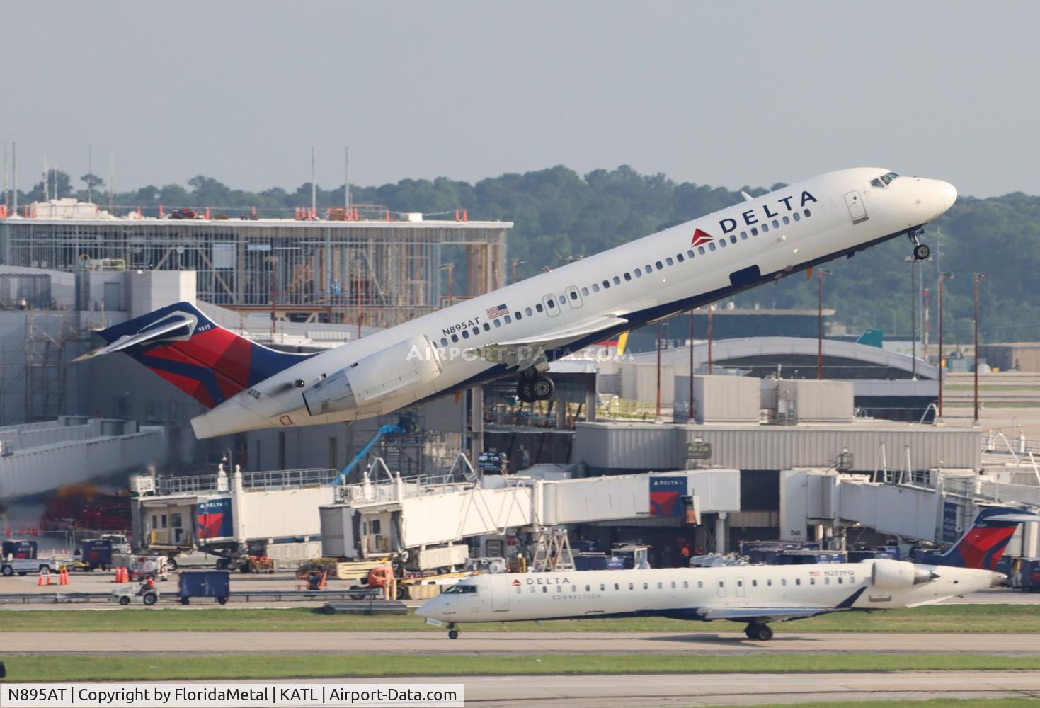 N895AT, 2004 Boeing 717-200 C/N 55047, DAL 712 zx atl-jan