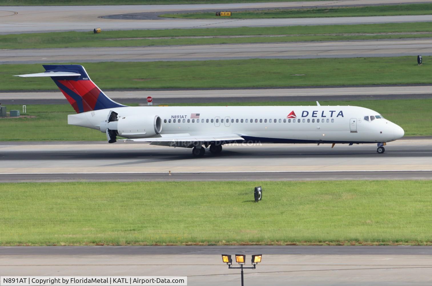 N891AT, 2004 Boeing 717-200 C/N 55043, DAL 712 zx tys-atl