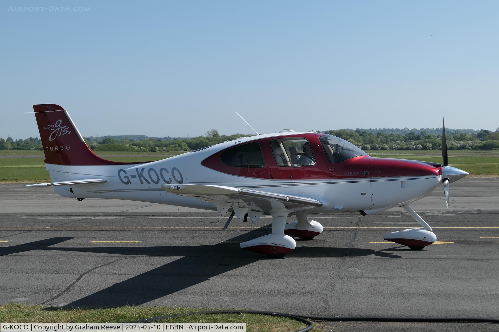 G-KOCO, 2009 Cirrus SR22 GTS Turbo C/N 3447, Getting ready to depart from Tollerton.