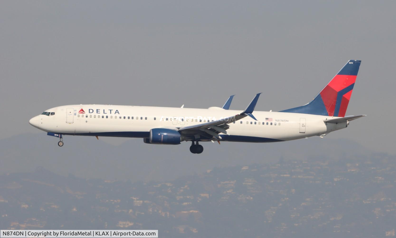 N874DN, 2017 Boeing 737-932/ER C/N 31985, DAL 739 zx bna-lax