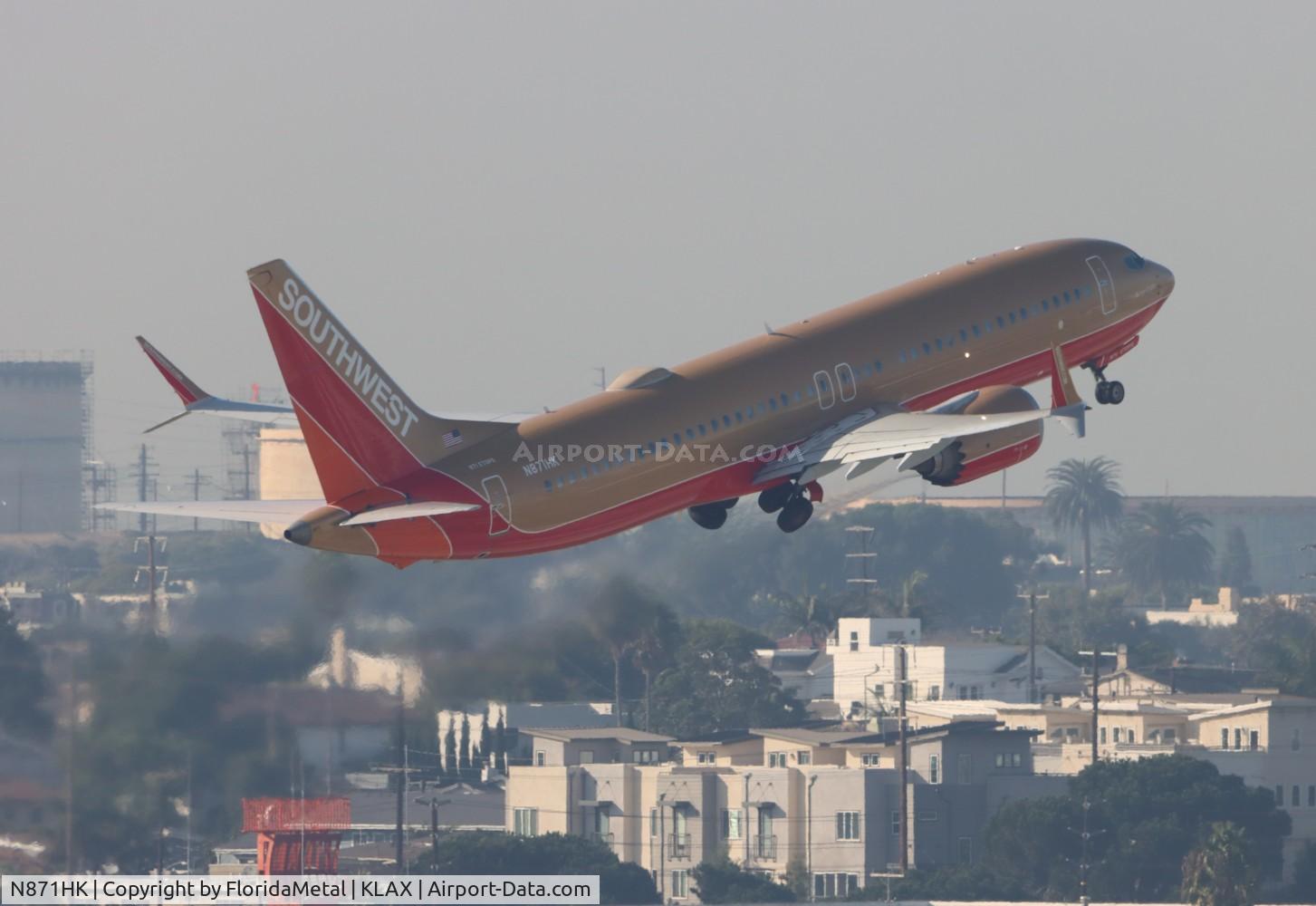 N871HK, 2022 Boeing 737-8 MAX C/N 67775, SWA 737-8 gold retro zx lax-phx