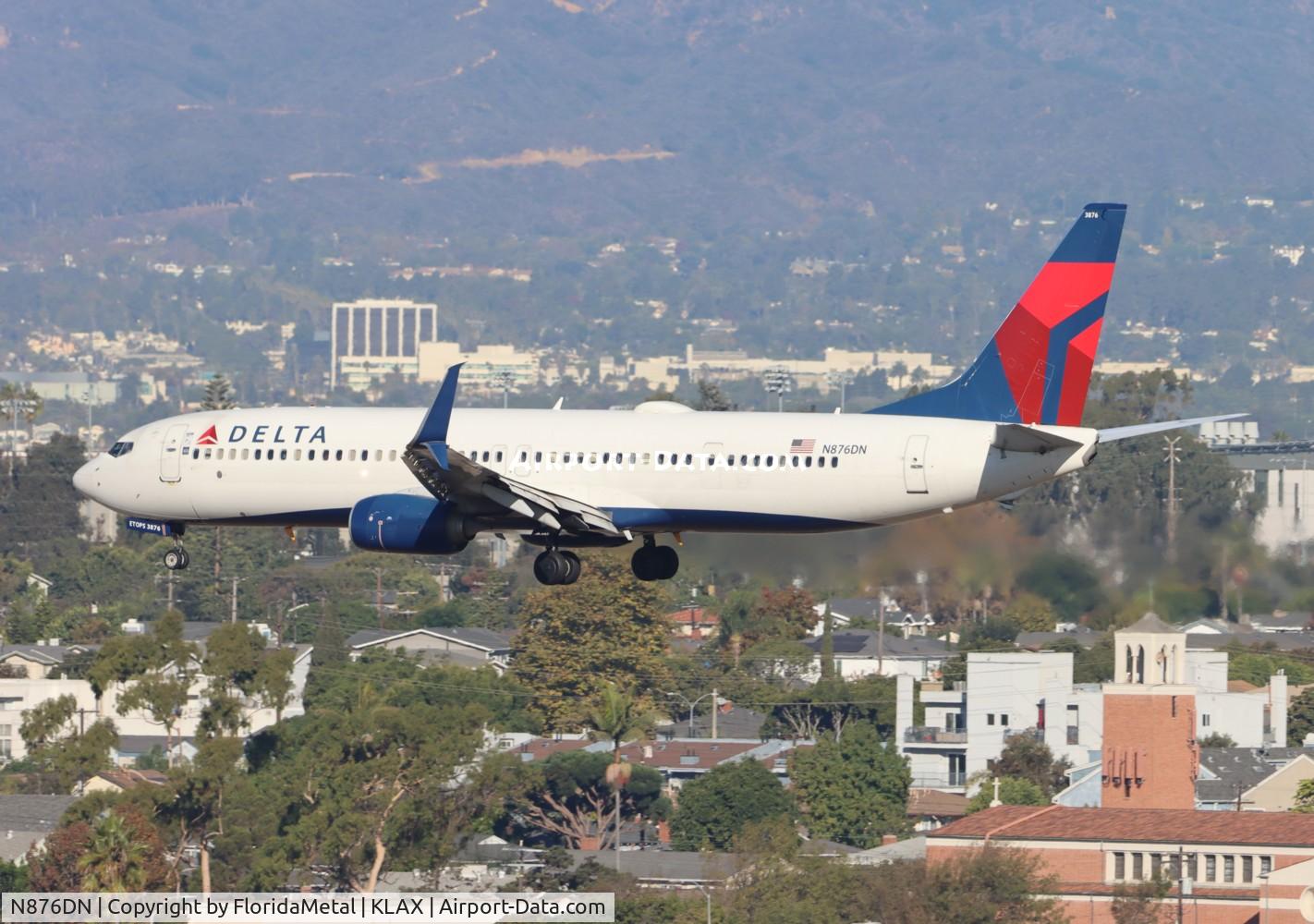 N876DN, 2017 Boeing 737-900/ER C/N 31987, DAL 739 zx msp-lax