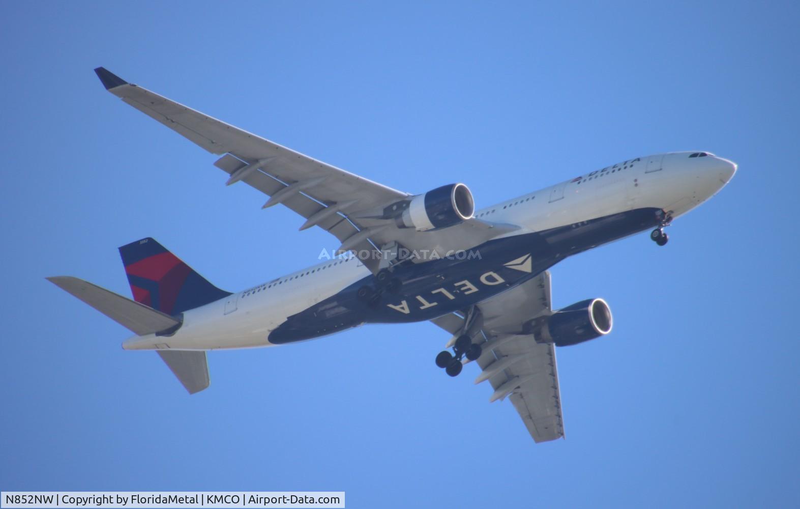 N852NW, 2004 Airbus A330-223 C/N 0614, DAL A332 zx atl-mco