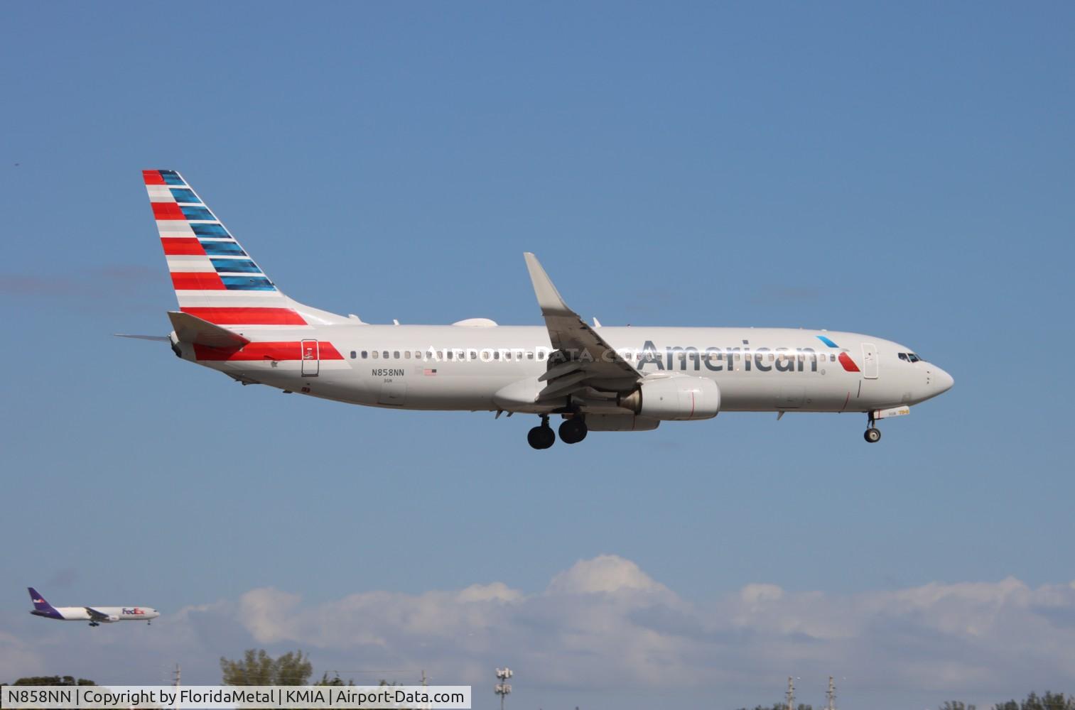 N858NN, Boeing 737-823 C/N 30904, AAL 738 zx bwi-mia