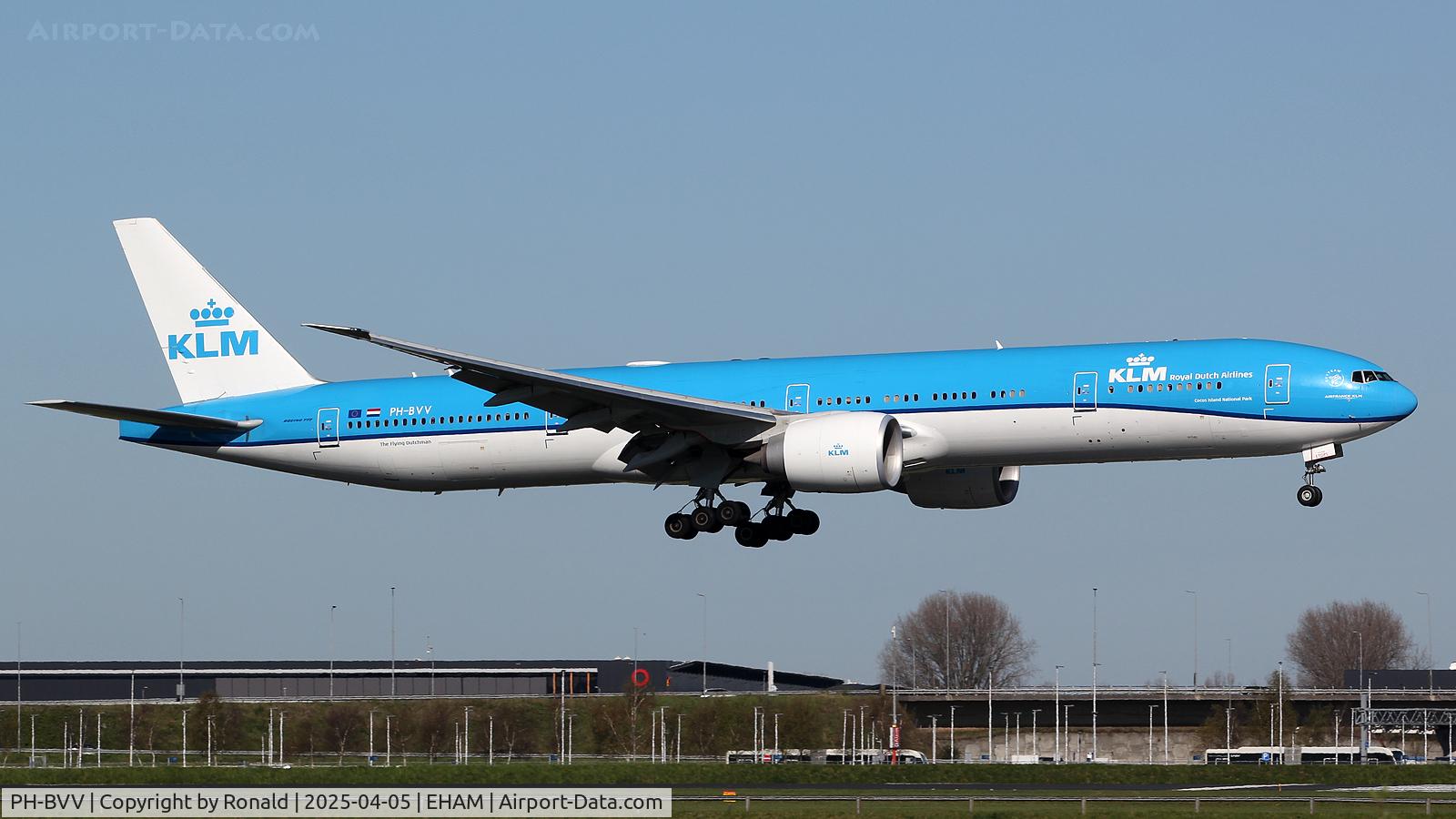 PH-BVV, 2020 Boeing 777-306(ER) C/N 66888, at eham