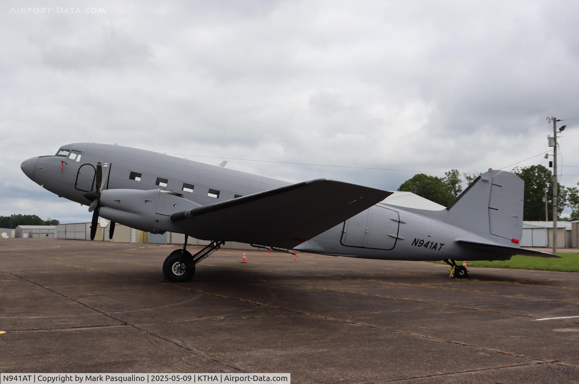 N941AT, 1942 Douglas DC3C (C-47A) C/N 12907, Douglas DC3C (C-47A)