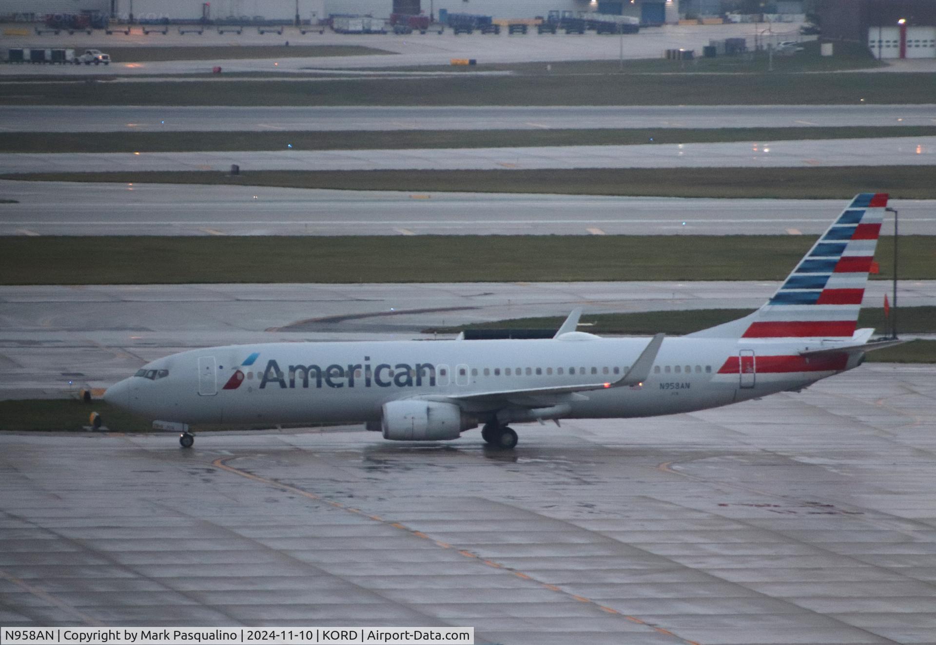 N958AN, 2001 Boeing 737-823 C/N 30091, Boeing 737-823